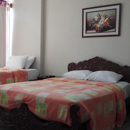 トルヒーリョ Residencial El Sol De Los Pinos Bed & Breakfast エクステリア 写真