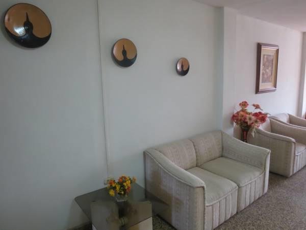 トルヒーリョ Residencial El Sol De Los Pinos Bed & Breakfast エクステリア 写真